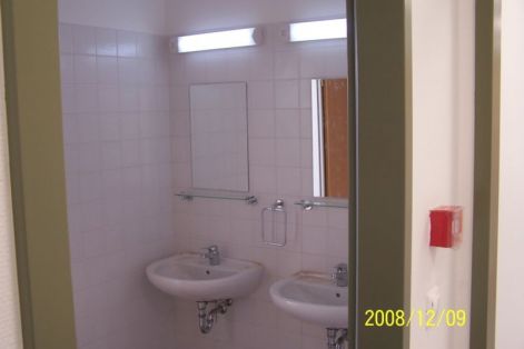 iroda7.jpg